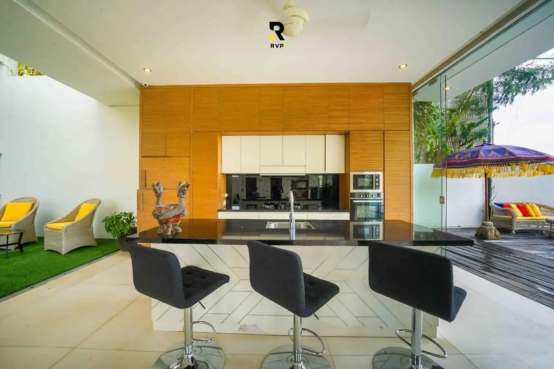Spacious 1-Bedroom Villa With 850Sqm Of Stylish Space Badung