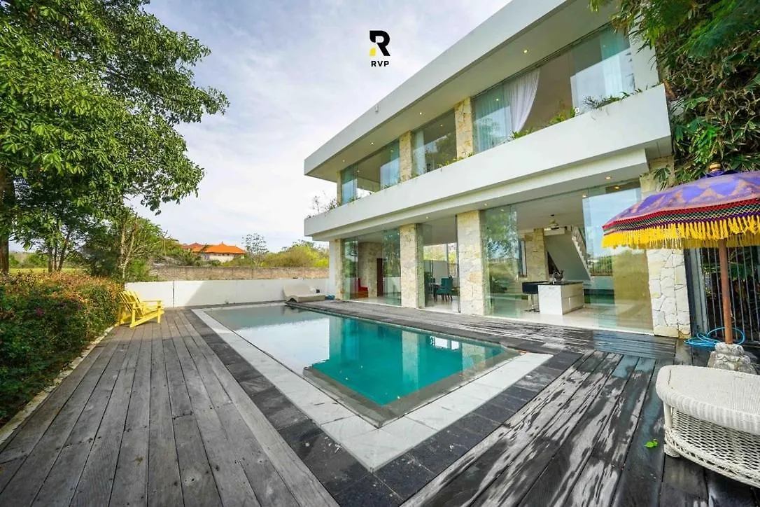 Spacious 1-Bedroom Villa With 850Sqm Of Stylish Space Badung  Indonesia