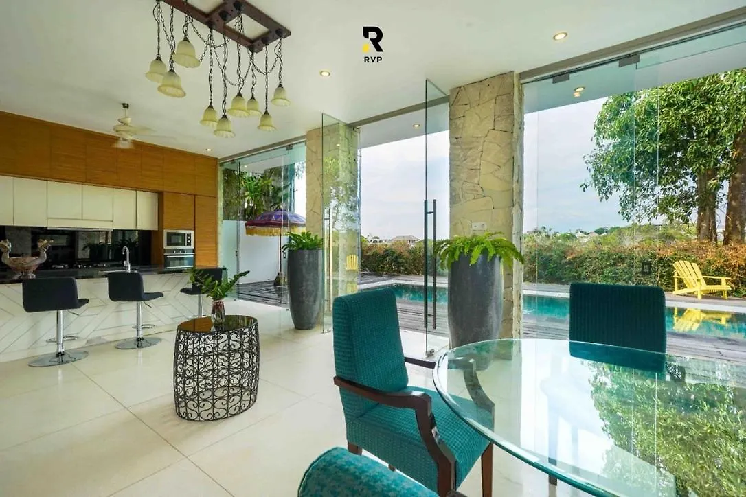 Spacious 1-Bedroom Villa With 850Sqm Of Stylish Space Badung  Indonesia